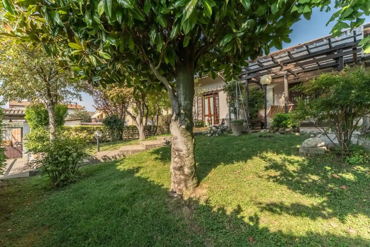Villa in vendita a Cernusco sul Naviglio