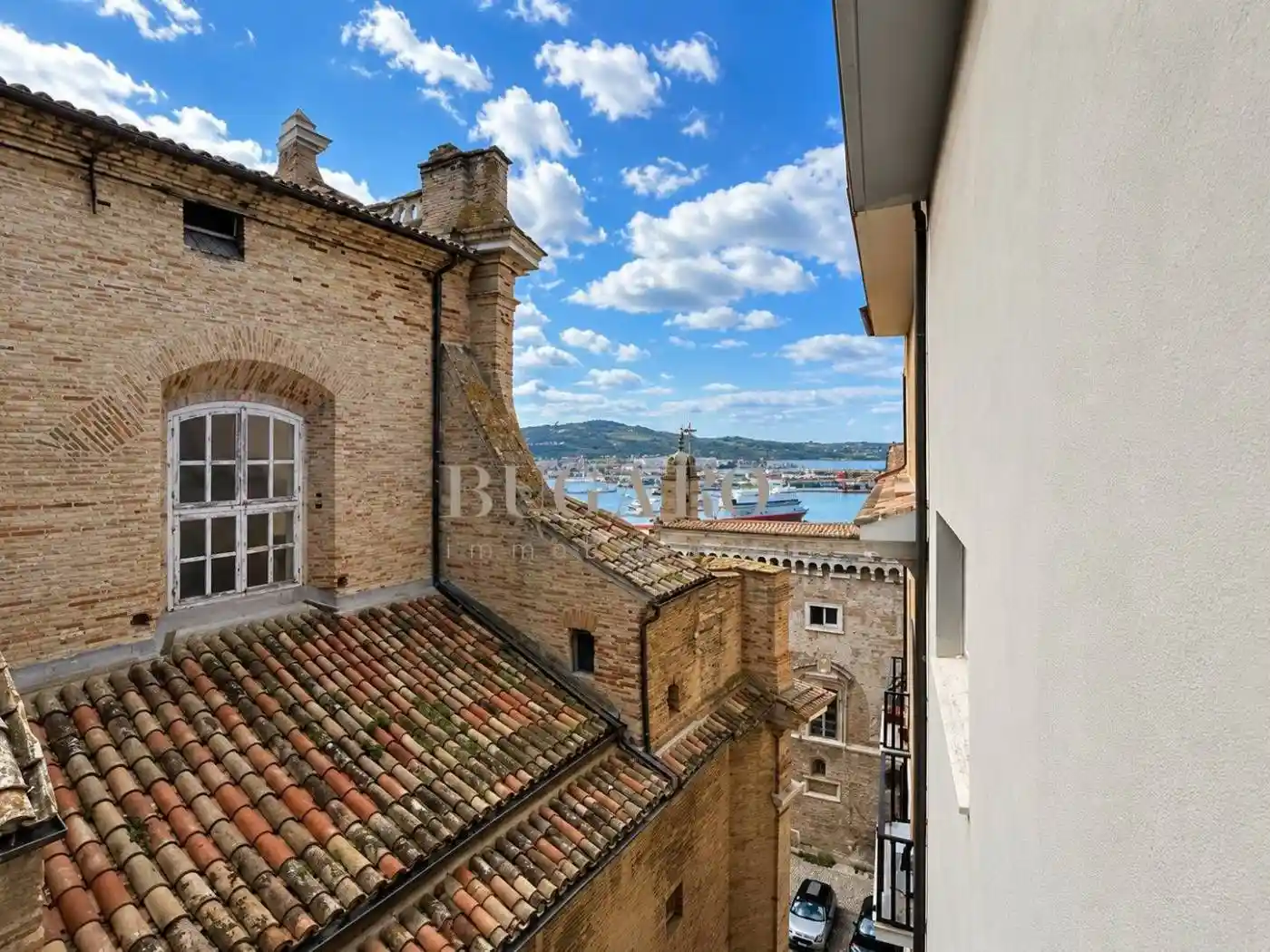 Appartamento in affitto a Ancona