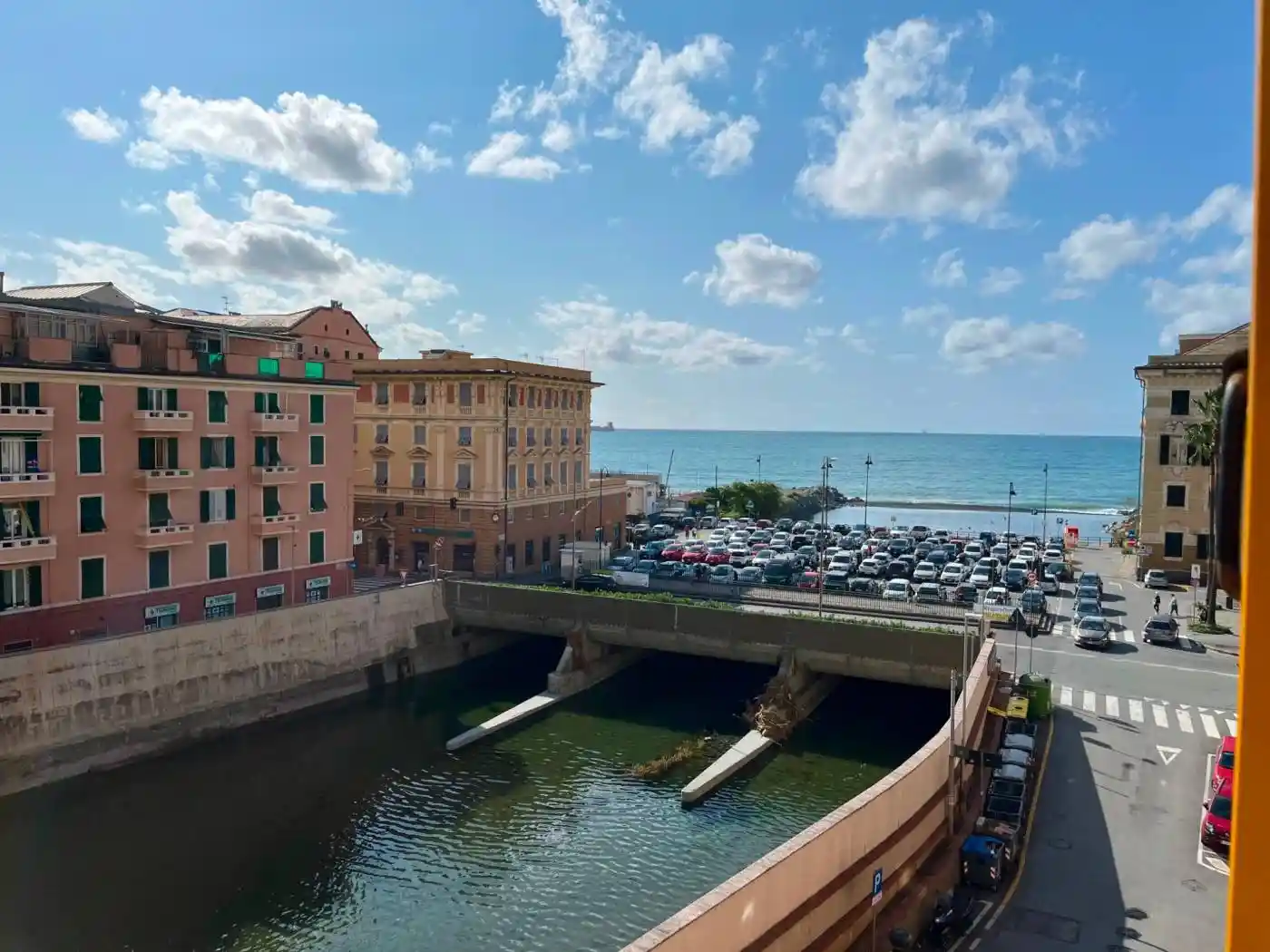Appartamento in vendita a Genova