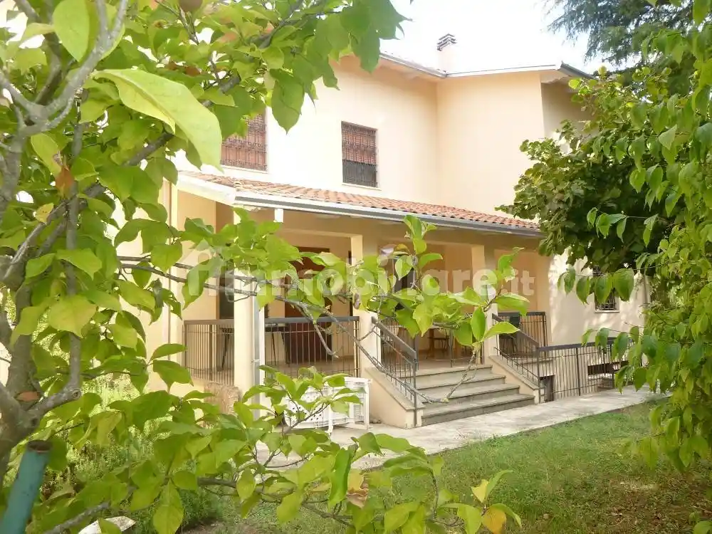Villa in vendita a Castel San Pietro Terme