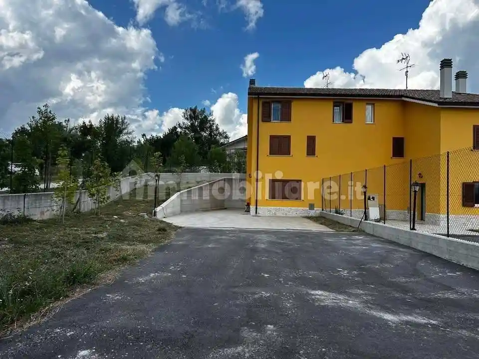 Villa in affitto a Castel di Sangro