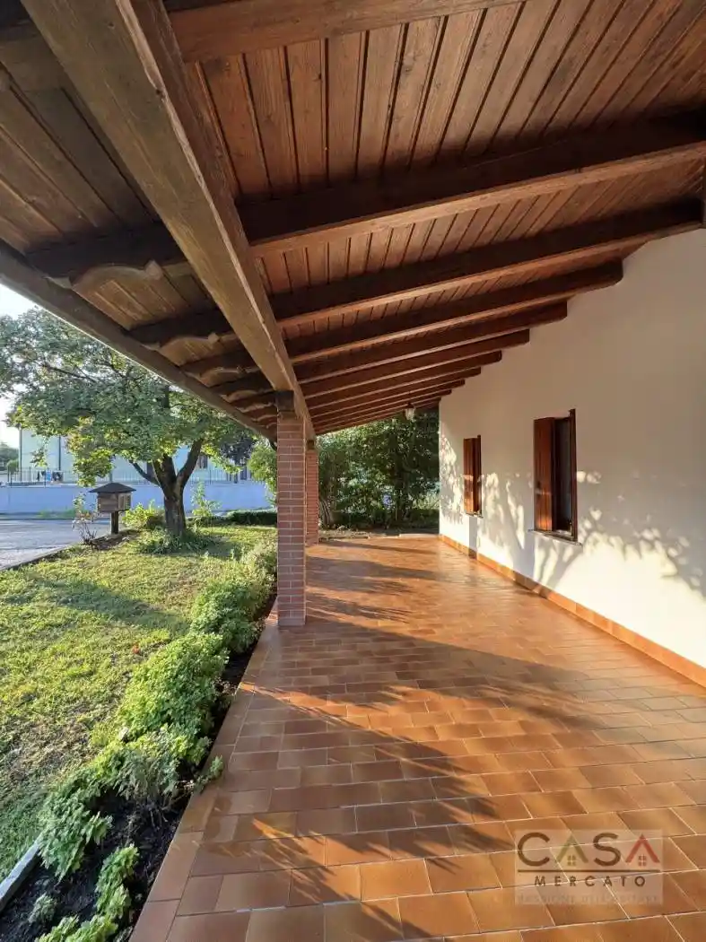 Villa in affitto a Cordenons