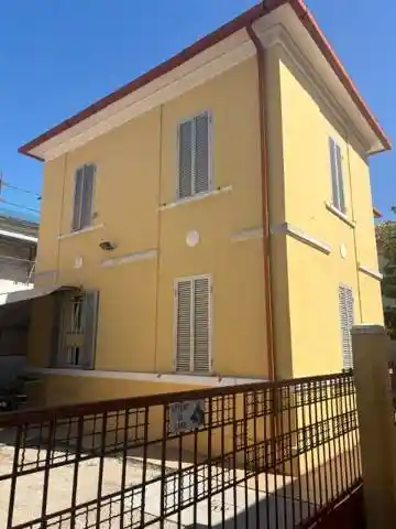 Villa in vendita a Senigallia