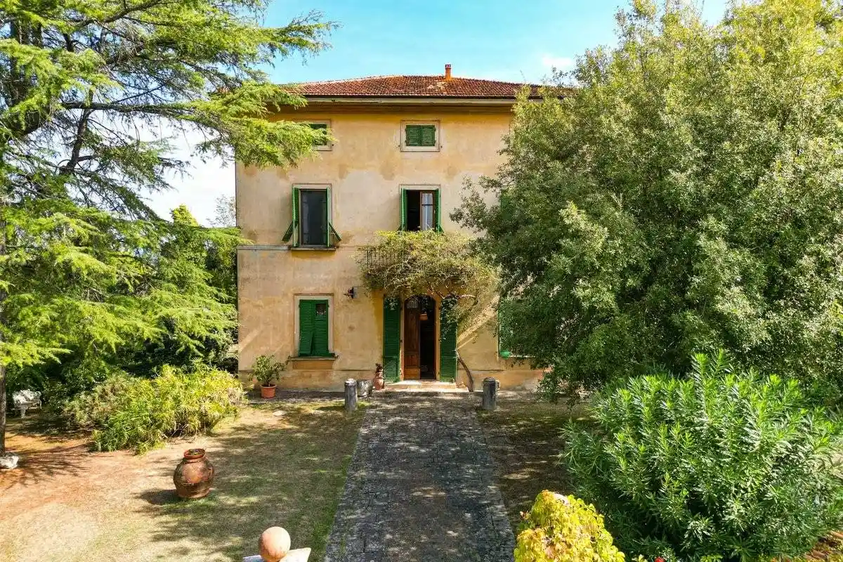 Villa in vendita a Terricciola