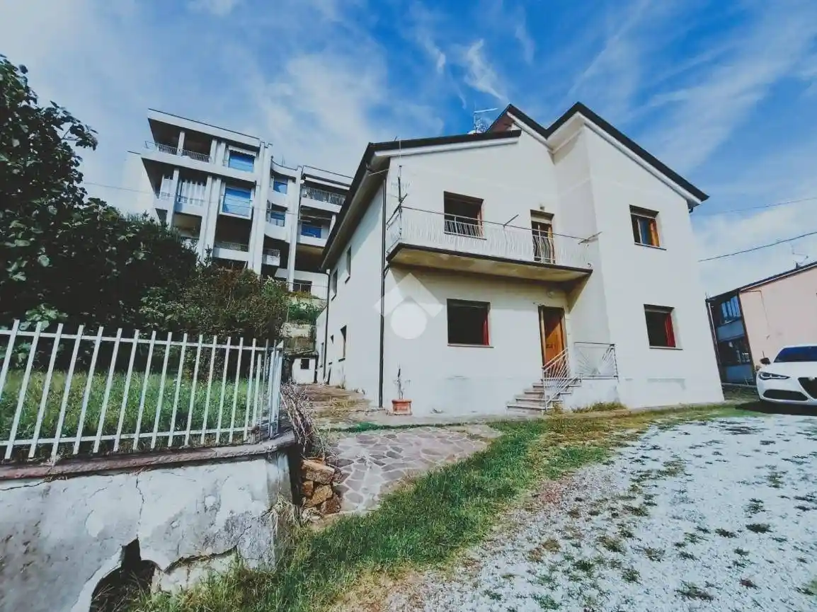 Casa indipendente in vendita a Sarsina