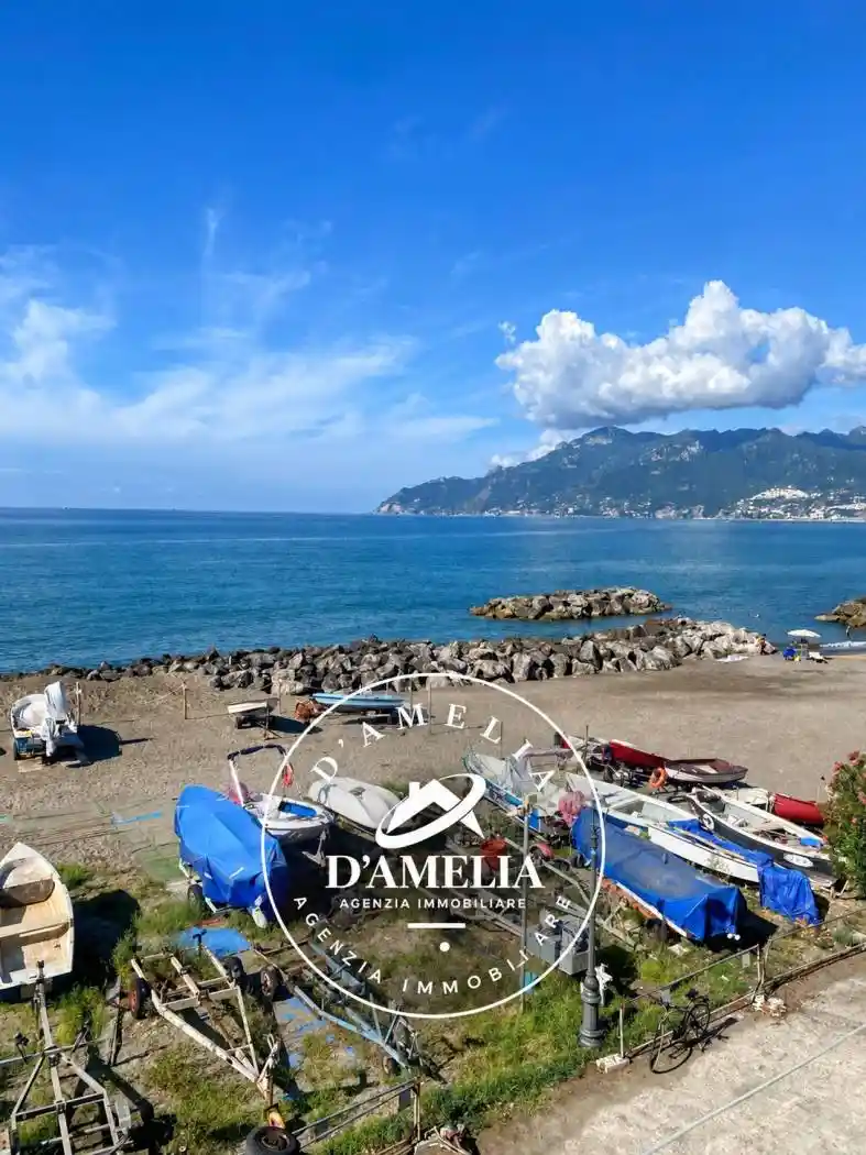 Appartamento in vendita a Salerno