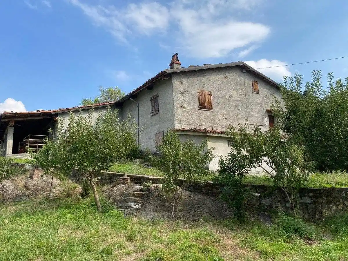 Appartamento in vendita a Montalto Dora