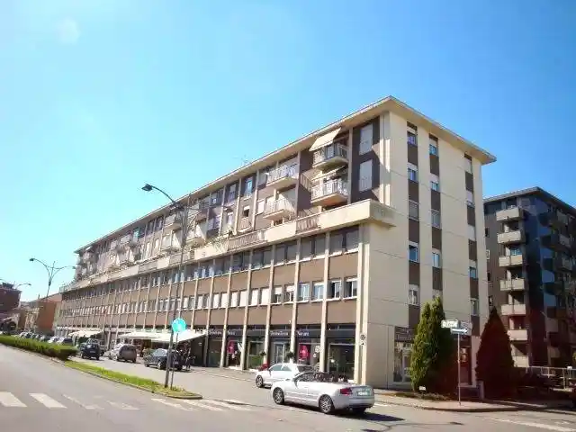 Appartamento in affitto a Novara