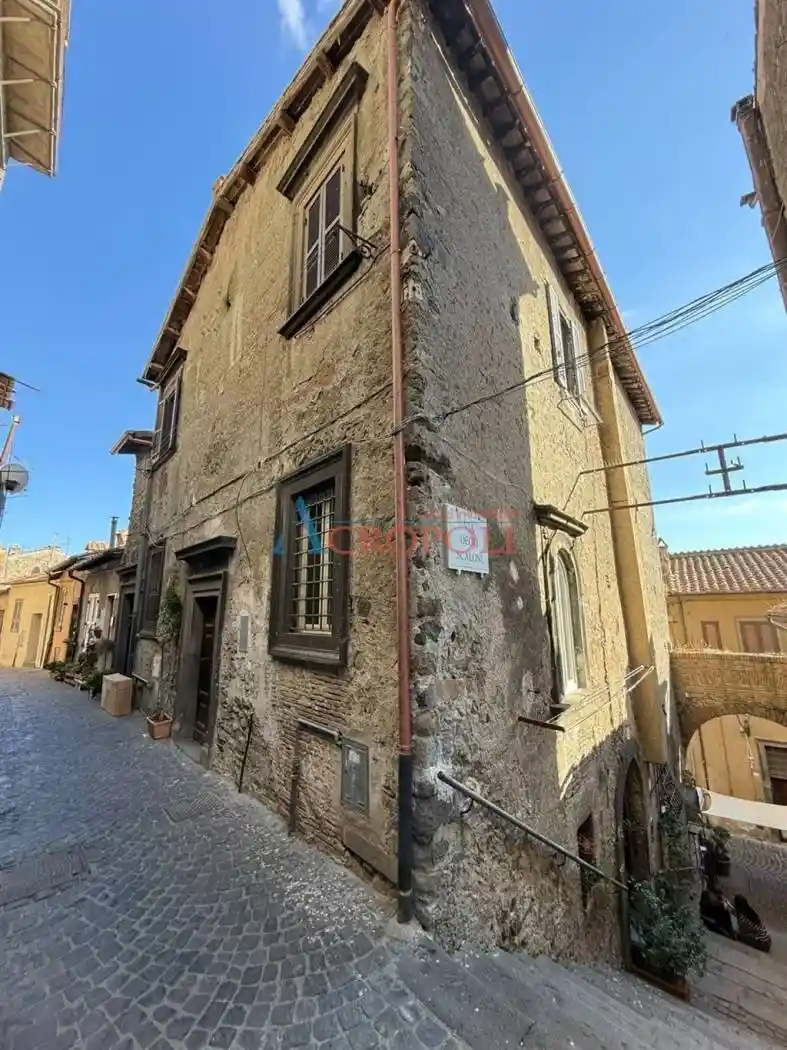 Appartamento in affitto a Bracciano