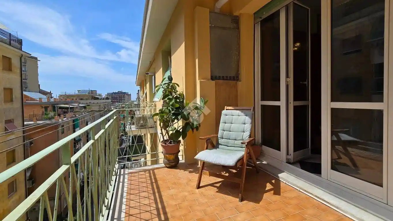 Appartamento in vendita a Genova