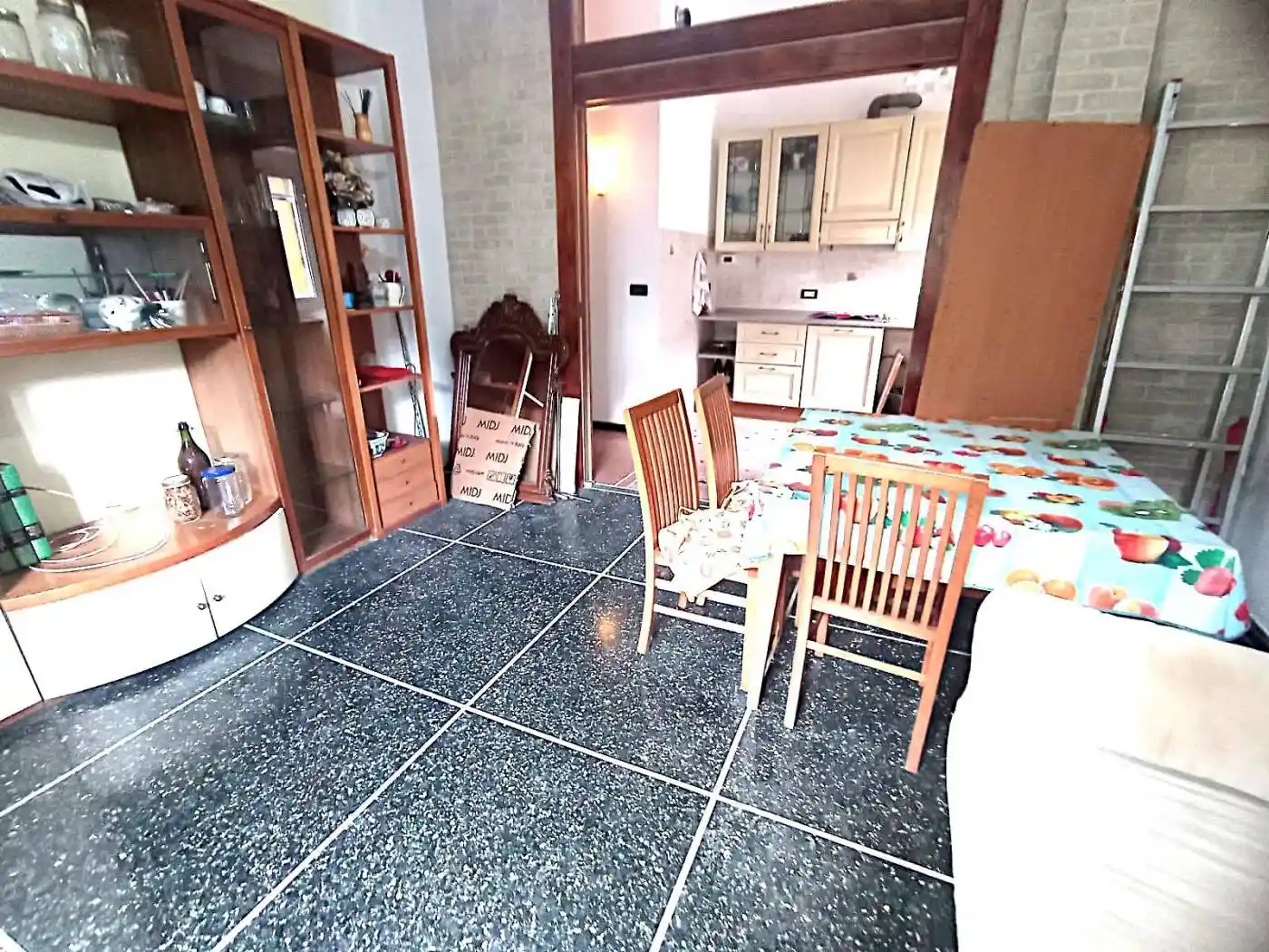 Appartamento in vendita a Genova