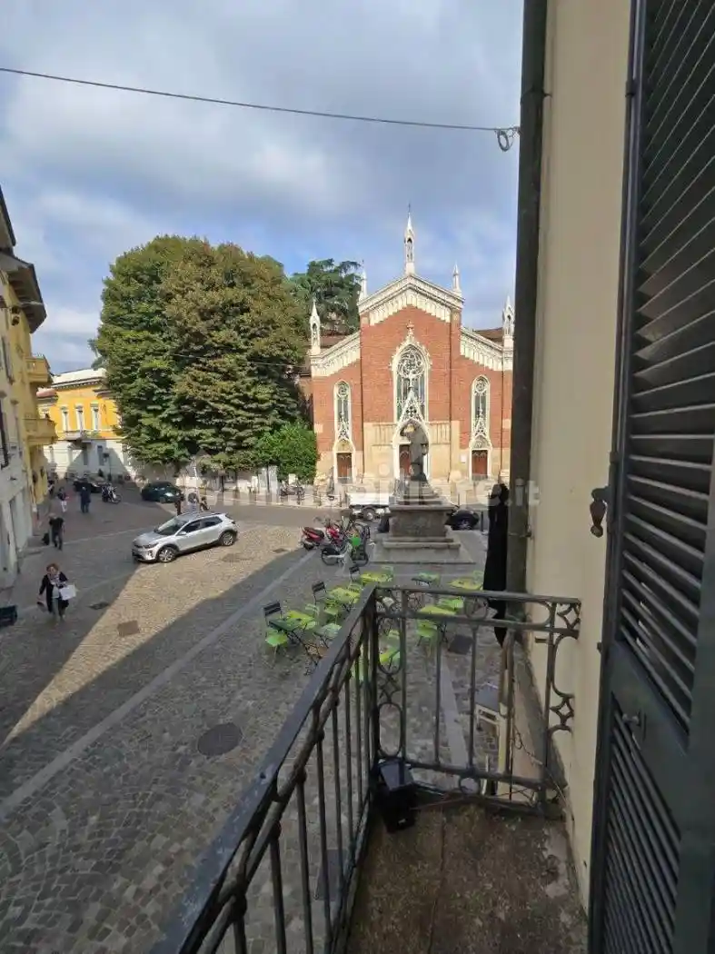 Appartamento in affitto a Monza