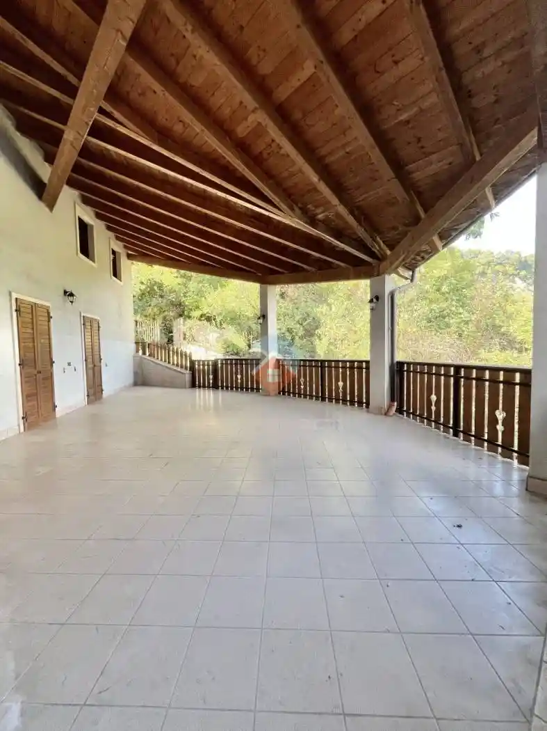 Appartamento in vendita a Brentonico