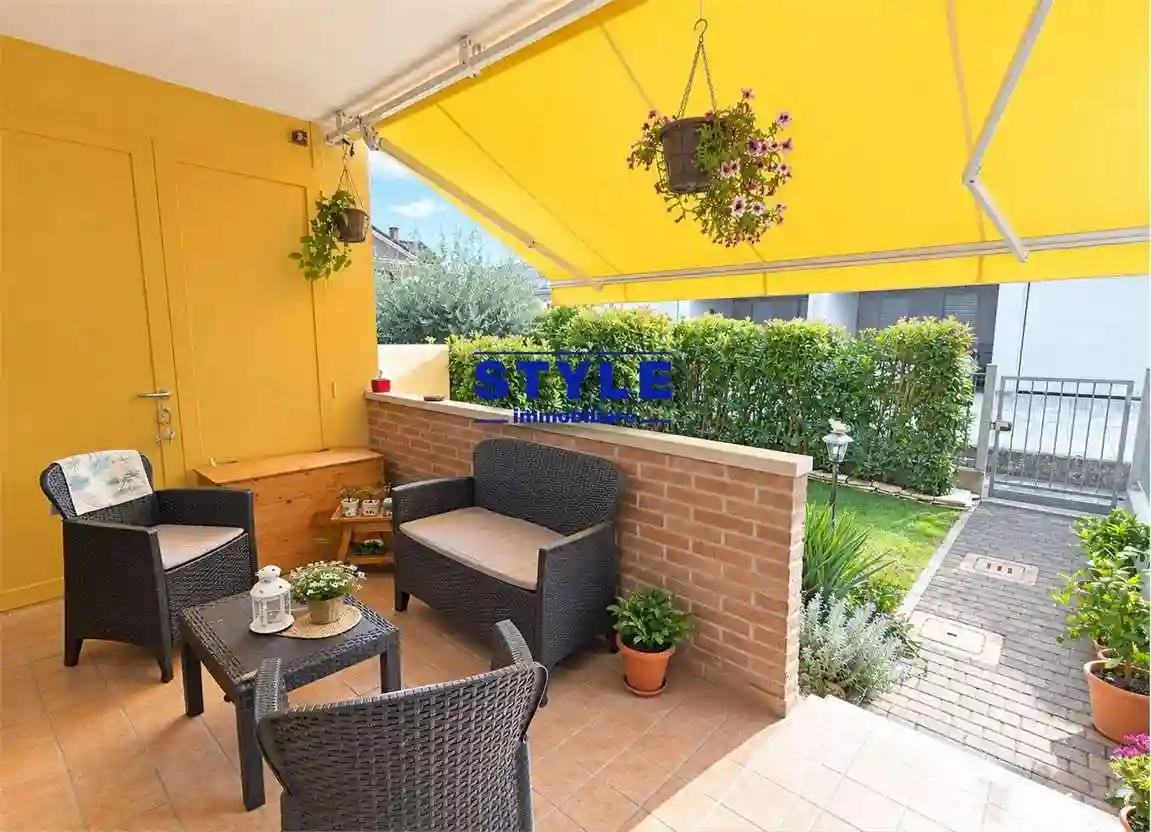 Villetta a schiera - foto 2