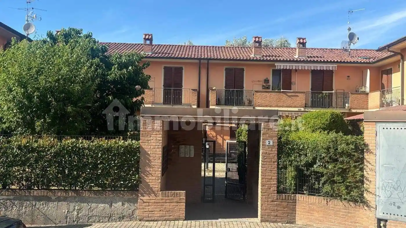Appartamento in vendita a Parona