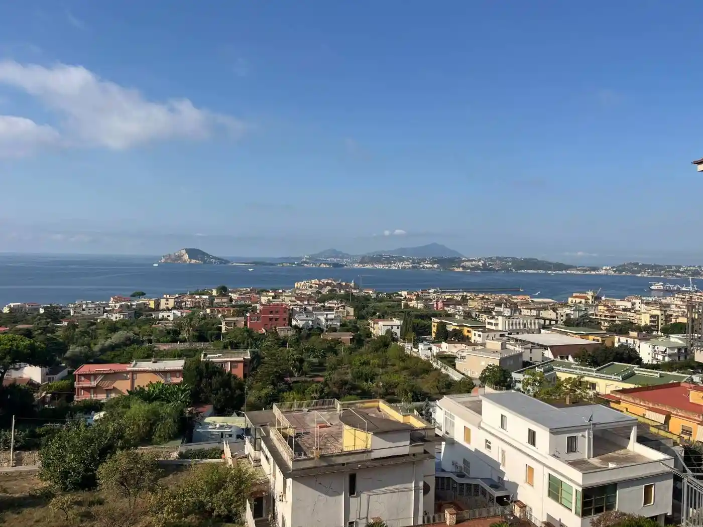 Appartamento in vendita a Pozzuoli