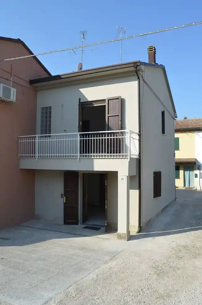 Villa in vendita a Lugo