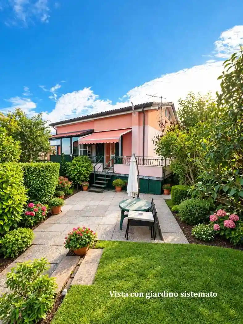 Villa - foto 2