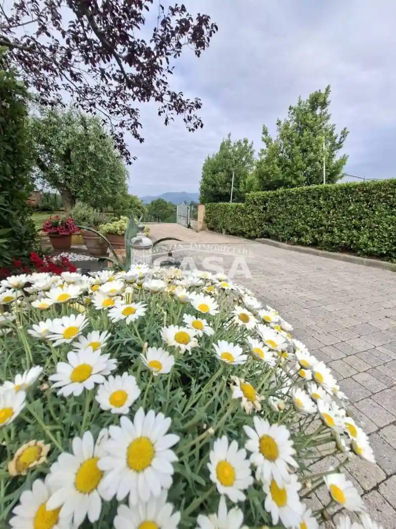 Villa in vendita a Santa Maria a Monte
