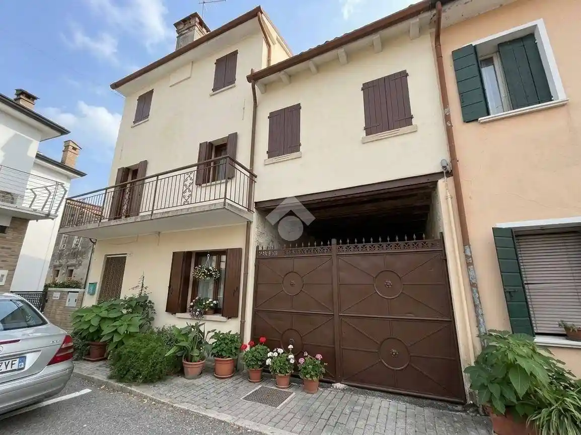 Rustico - Casale in vendita a Istrana