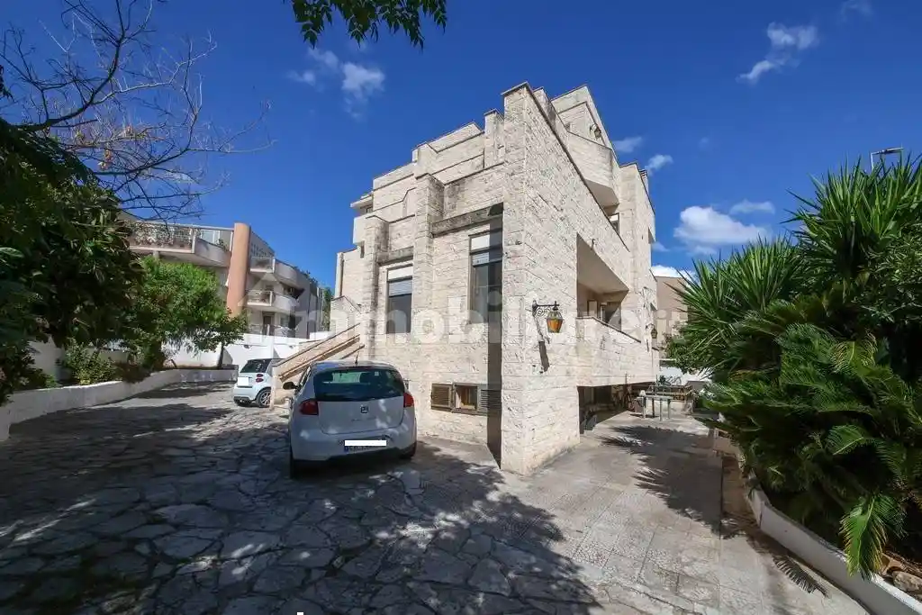 Appartamento in vendita a Brindisi