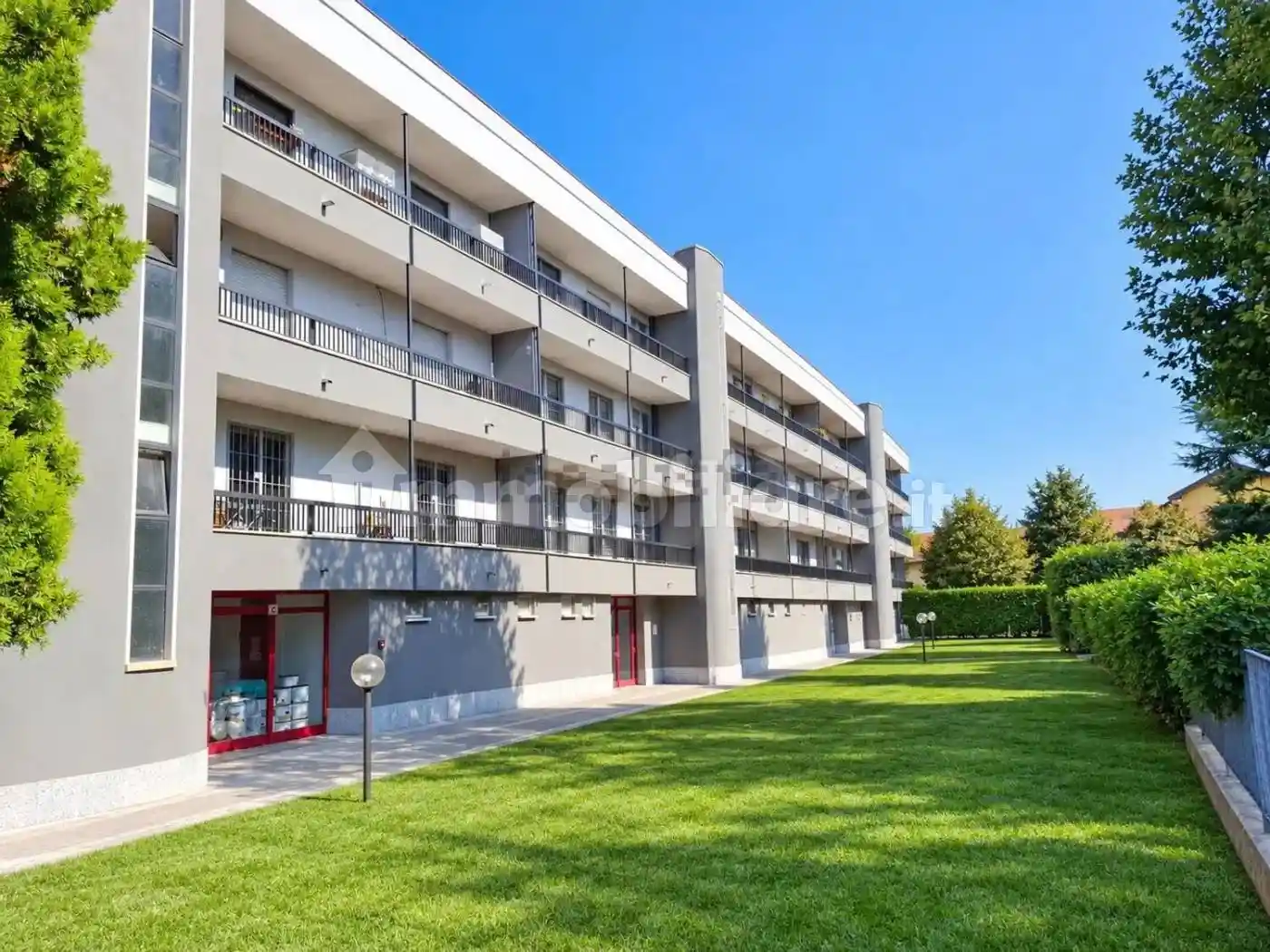 Appartamento in vendita a Trezzano sul Naviglio