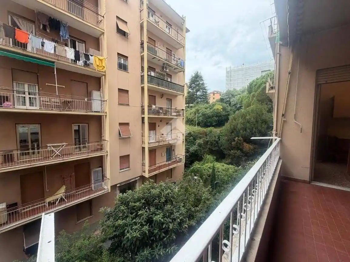 Appartamento in vendita a Genova