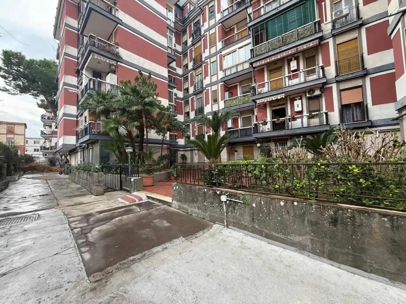 Appartamento in vendita a Napoli