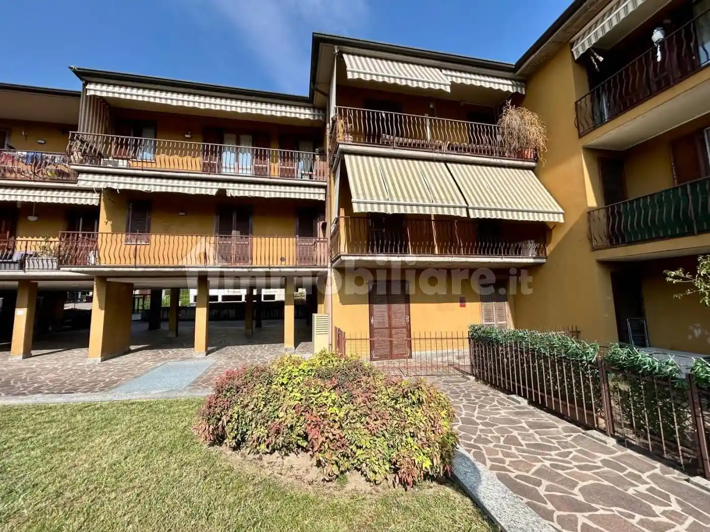 Appartamento in vendita a Sarnico