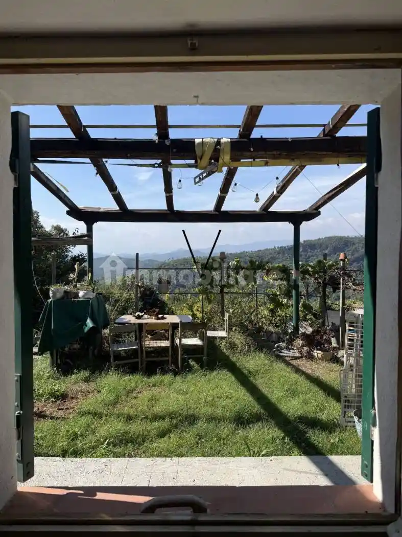 Rustico - Casale in vendita a Varazze