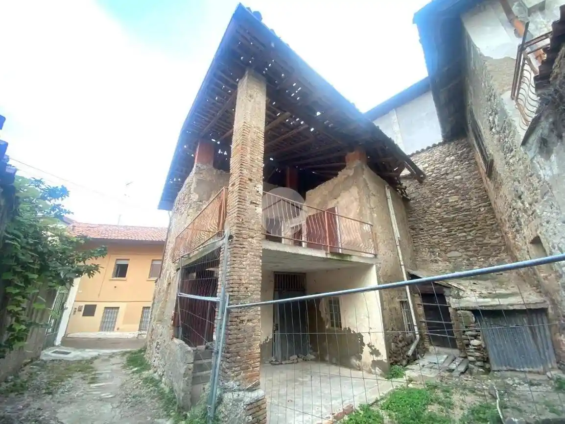 Rustico - Casale in vendita a Palazzolo sull'Oglio