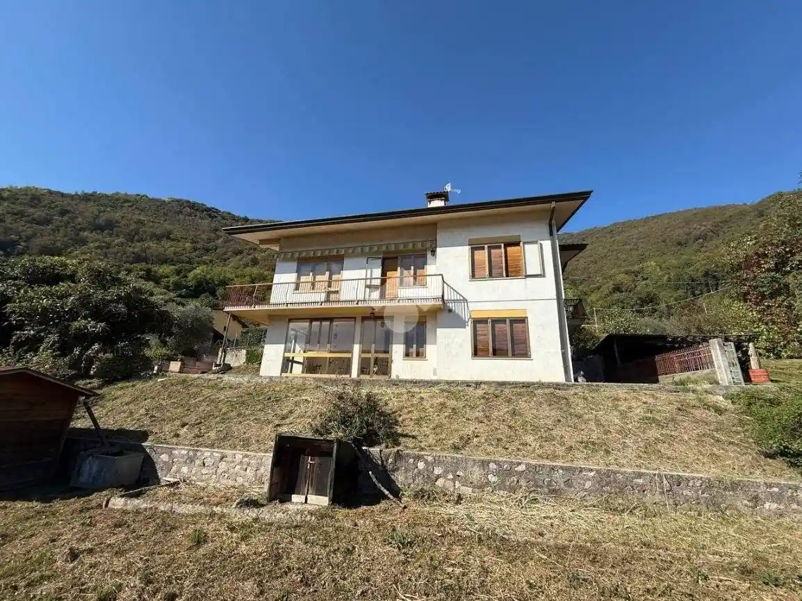 Casa indipendente in vendita a Follina