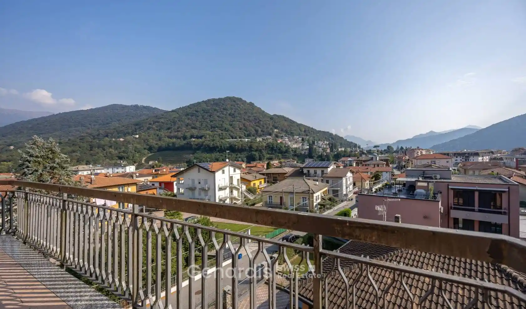 Appartamento in vendita a Lavena Ponte Tresa