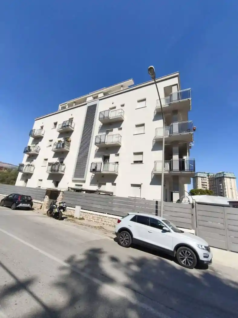 Appartamento in vendita a Palermo