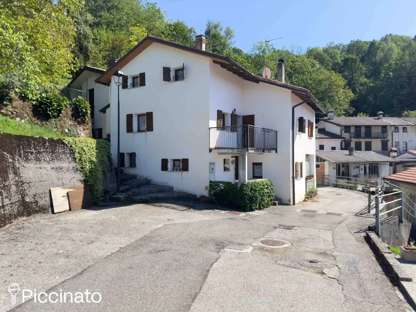 Villa in vendita a Lusevera