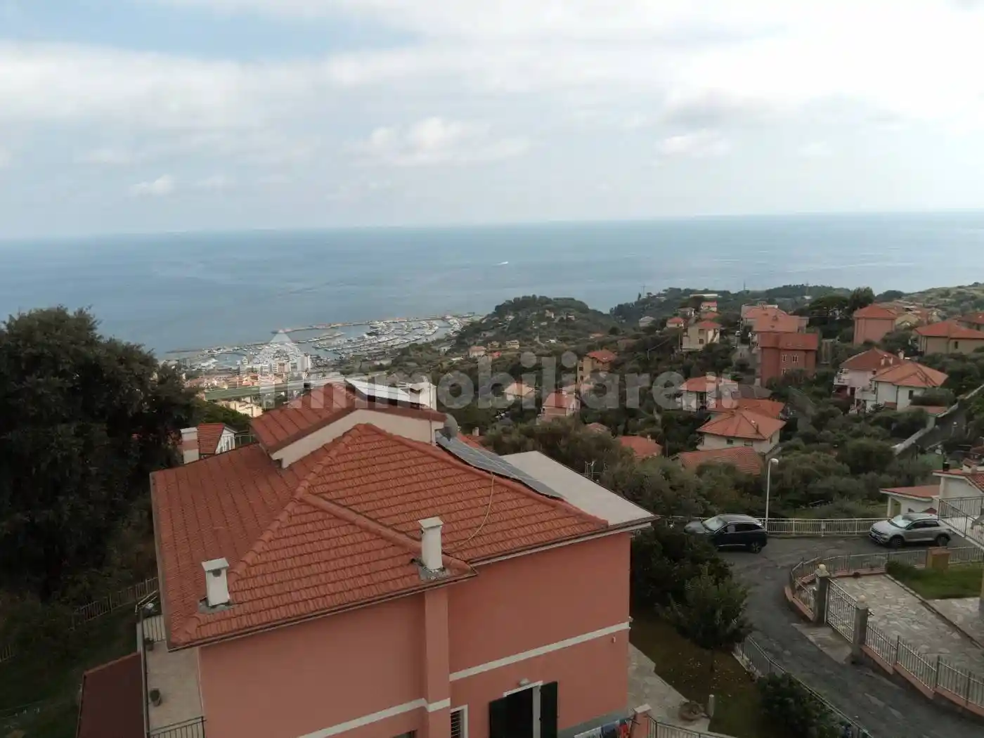 Appartamento in vendita a Varazze