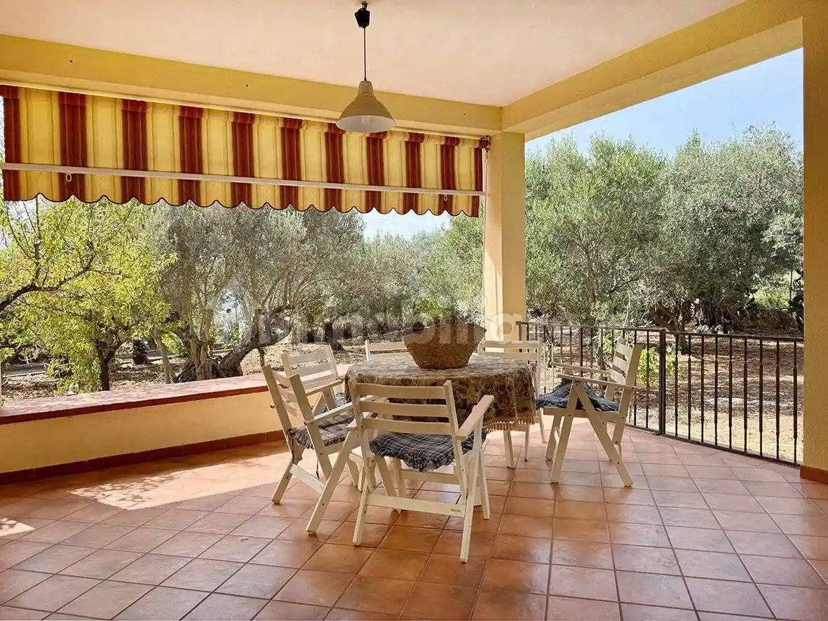 Villa in vendita a Terrasini