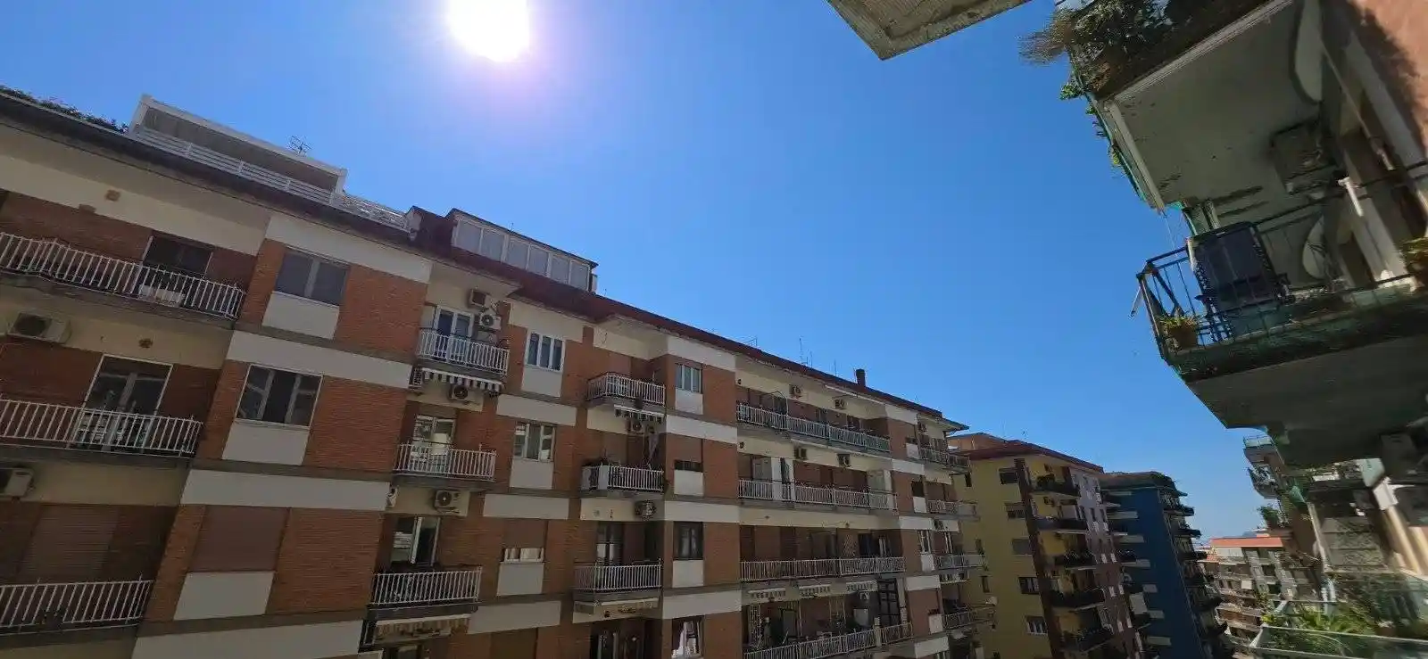Appartamento in vendita a Napoli
