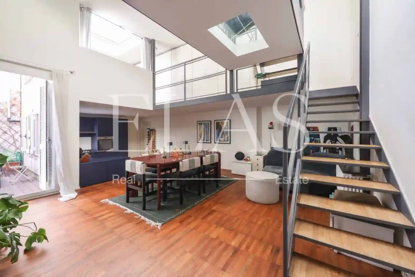 Loft - foto 2