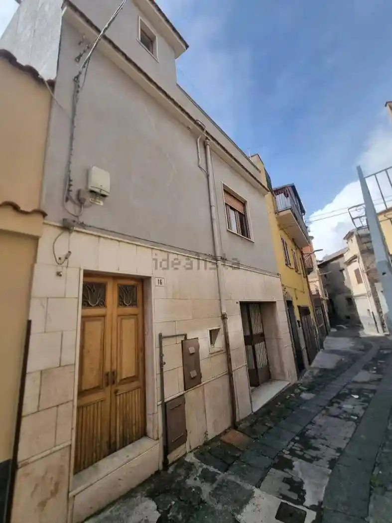 Villa in vendita a Bronte