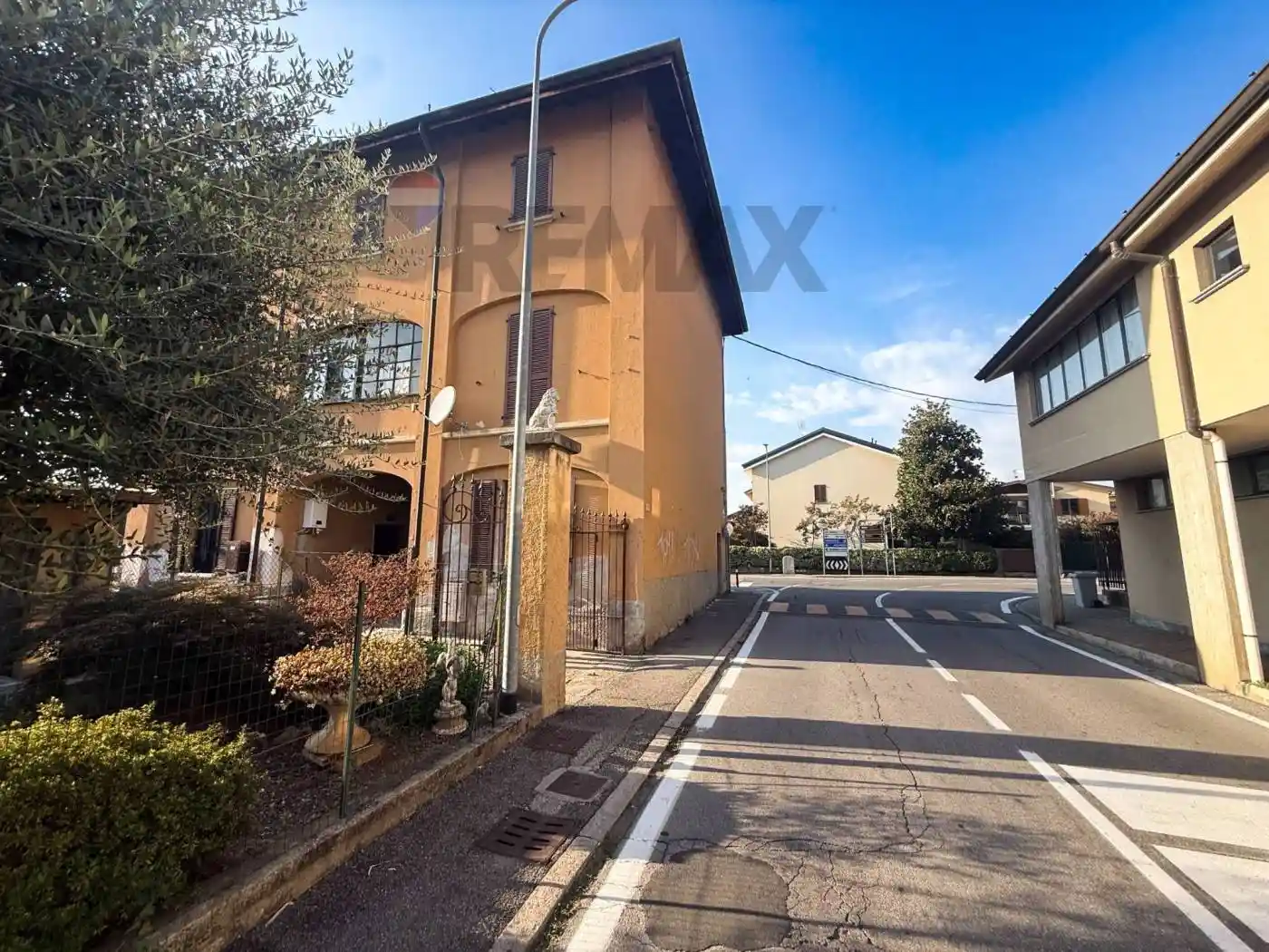 Casa indipendente in vendita a Sulbiate