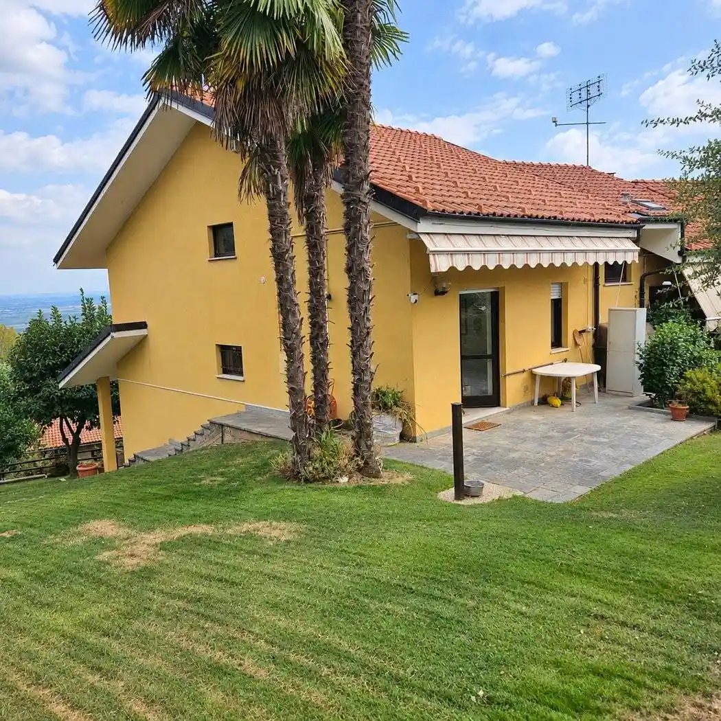 Villa in vendita a Saluzzo
