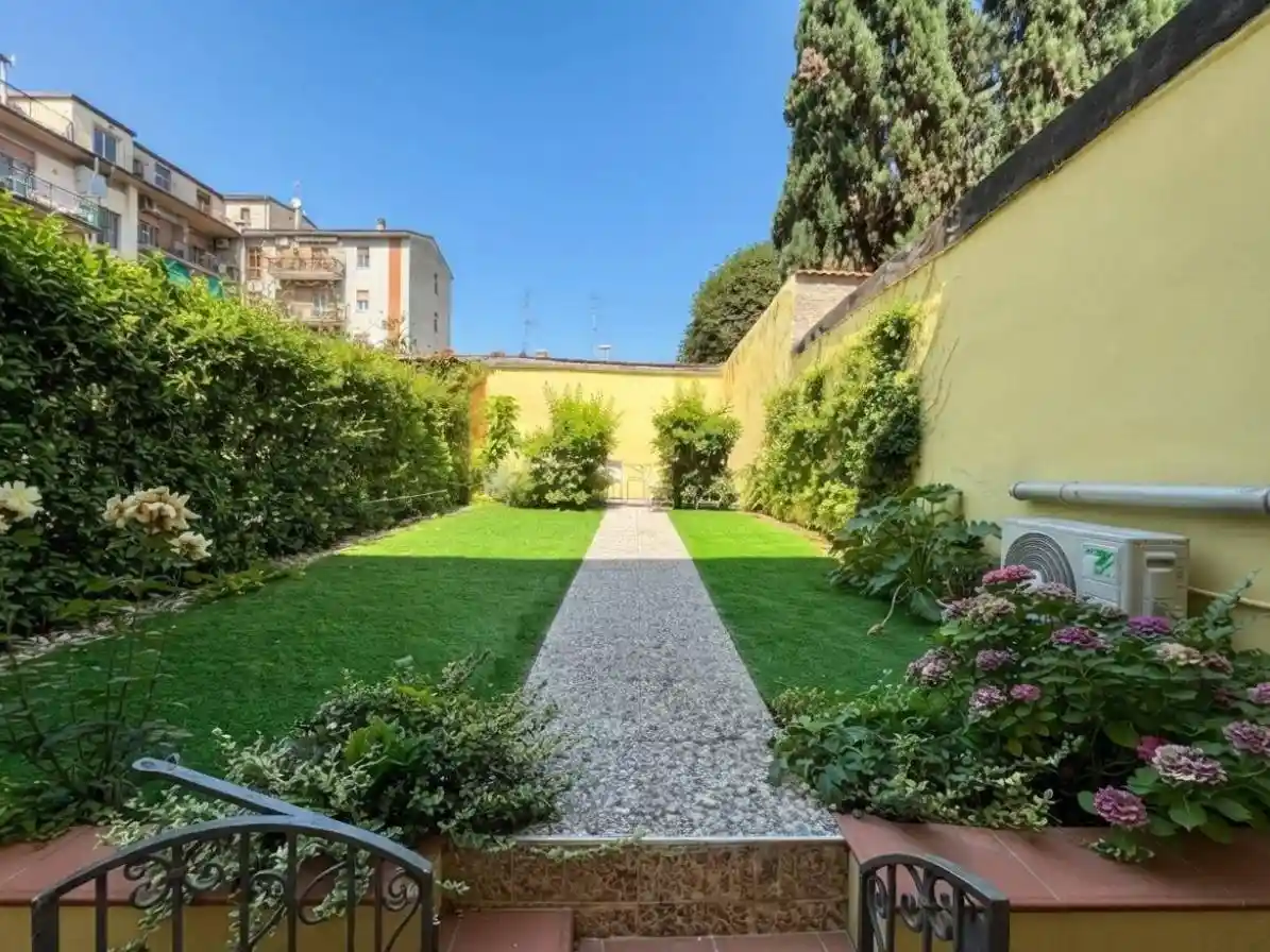 Appartamento in vendita a Firenze