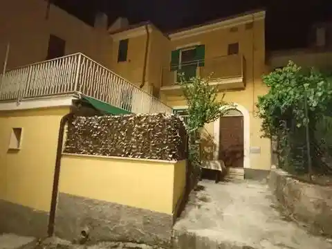 Villa in vendita a Corfinio