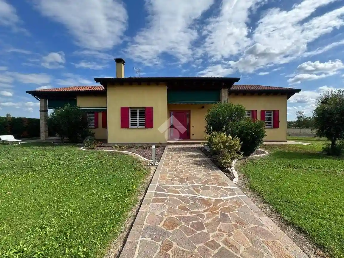 Villa - foto 3
