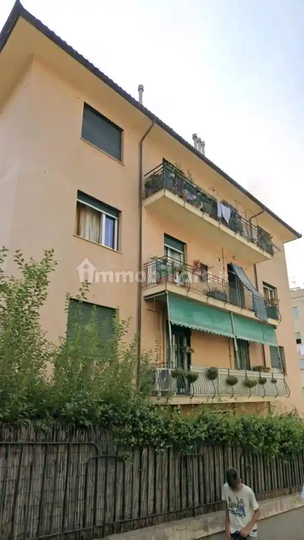 Appartamento in vendita a Genova