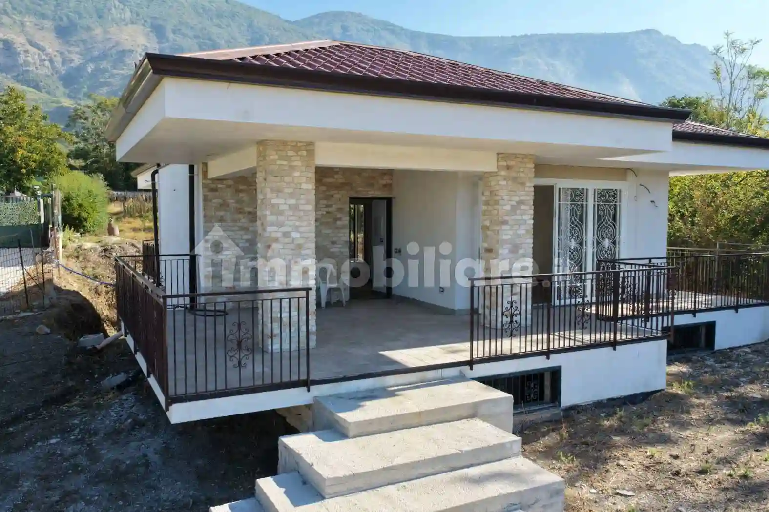 Villa - foto 2