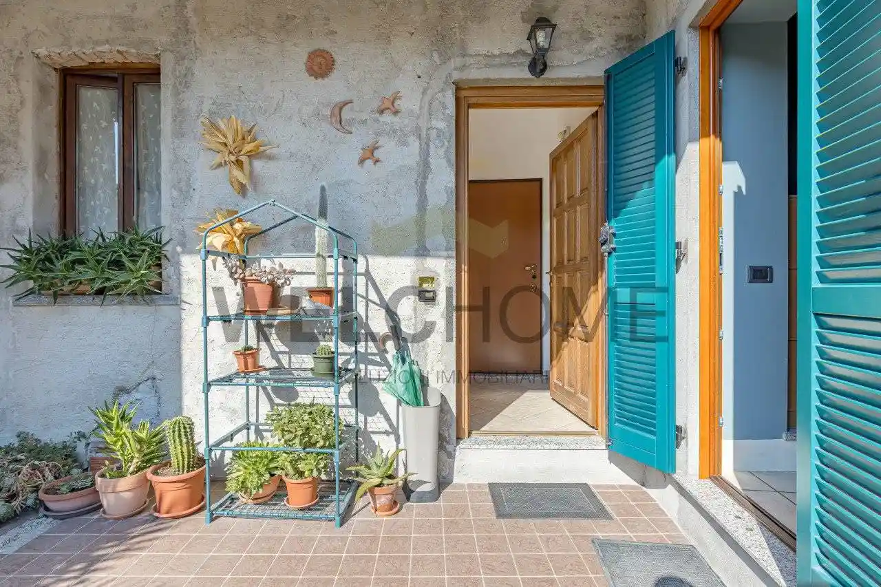 Appartamento in vendita a Albavilla