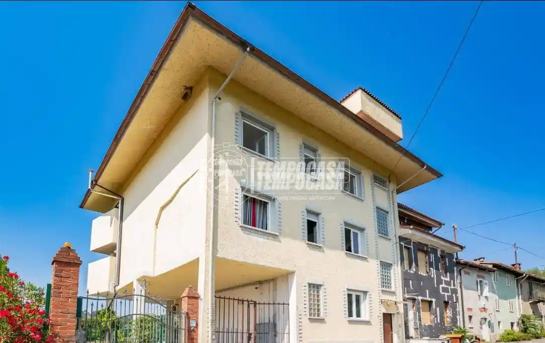 Appartamento in affitto a Castagneto Po
