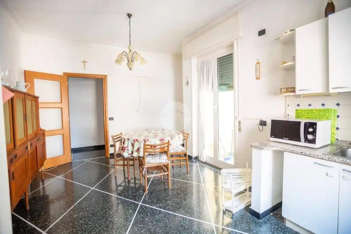 Appartamento in vendita a Genova